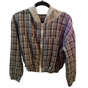 Plaid cropped zip-up hoodie in black/white/grey